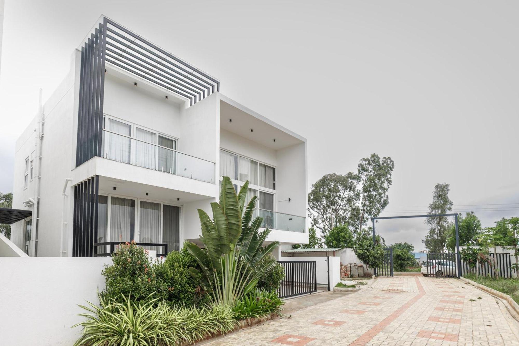 Celestial Sapphire Villa Pvt Pool Veg Food 4Bhk Dod Ballapur Екстер'єр фото