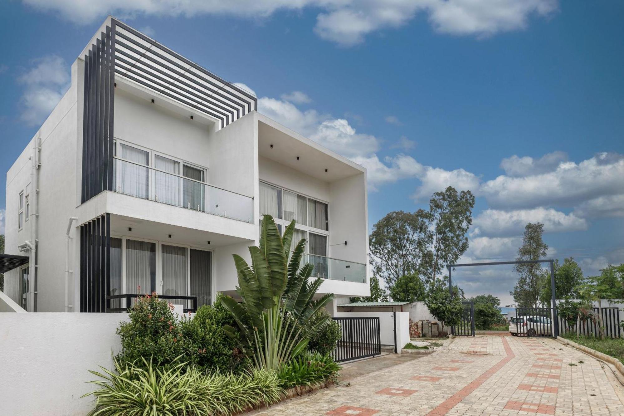 Celestial Sapphire Villa Pvt Pool Veg Food 4Bhk Dod Ballapur Екстер'єр фото