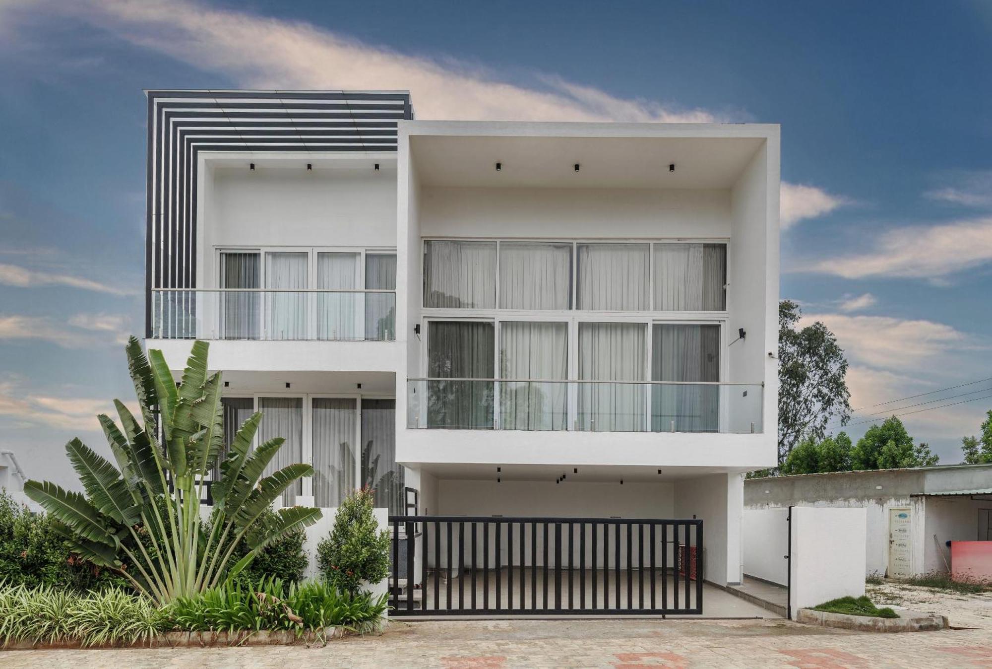 Celestial Sapphire Villa Pvt Pool Veg Food 4Bhk Dod Ballapur Екстер'єр фото